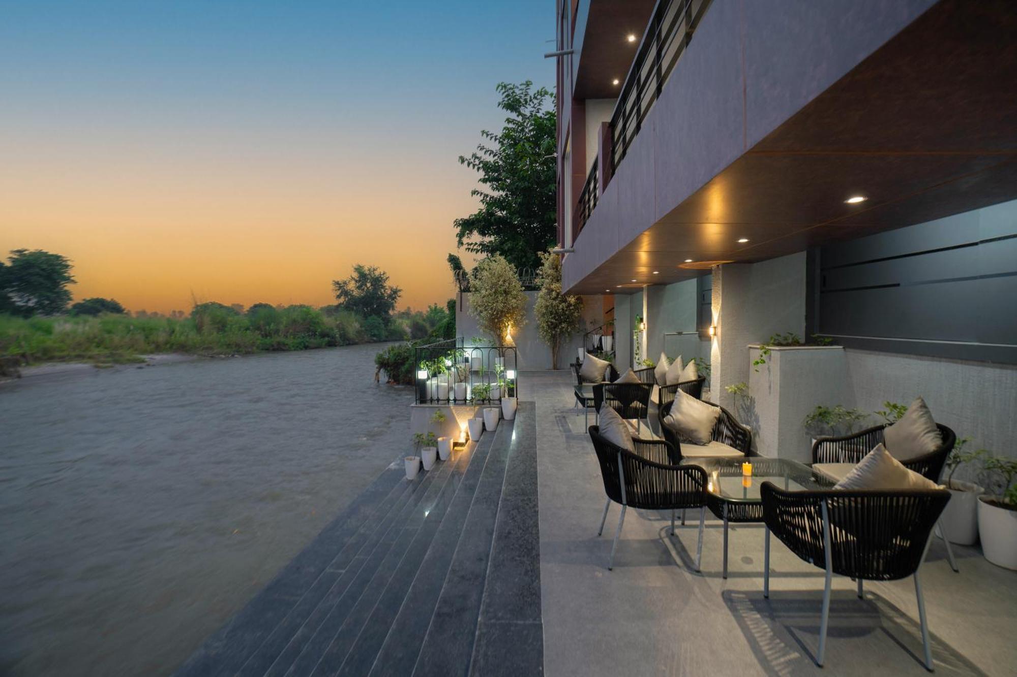 Sukoon By The Ganges - A Riverside Retreat Haridwār Екстериор снимка
