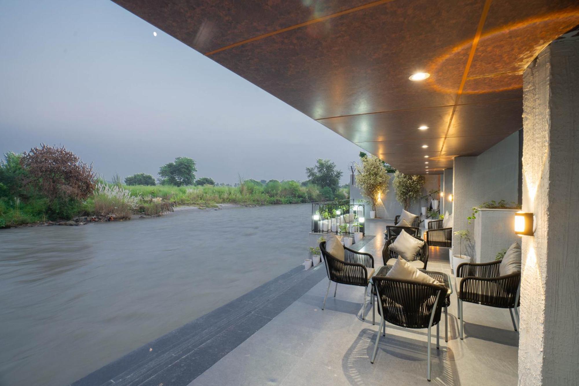 Sukoon By The Ganges - A Riverside Retreat Haridwār Екстериор снимка